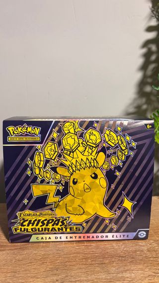 Caja Entrenador Chispas Fulgurantes - Abierta