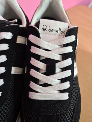Zapatillas Benetton Talla 36 Negras y Blancas