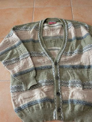 Cardigan vintage toni neutri