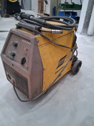Soldador ESAB LkA 240 Original