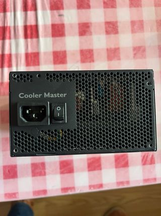 Fuente Alimentación Cooler Master V850 Gold Mod