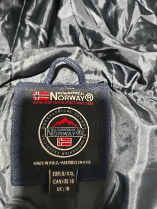 Plumífero ecofriendly norway con capucha