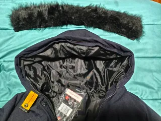 Plumífero ecofriendly norway con capucha