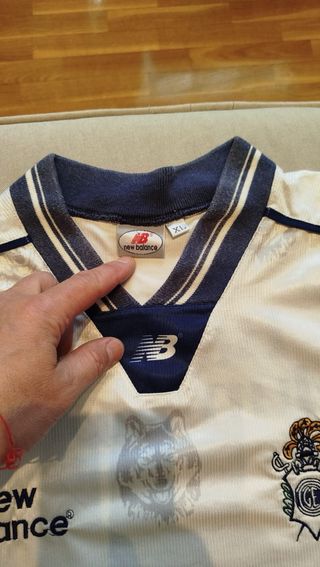 Camiseta vintage Gimnasia y Esgrima la Plata