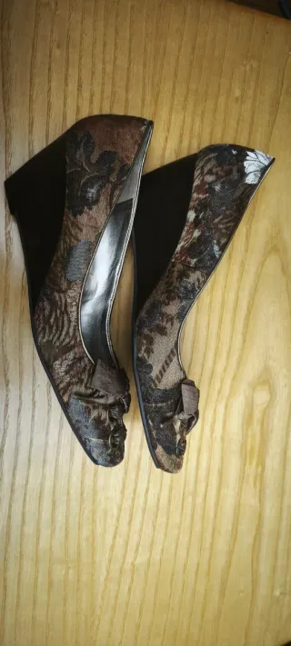 Zapatos Nine West Piel Marrón y Dorado