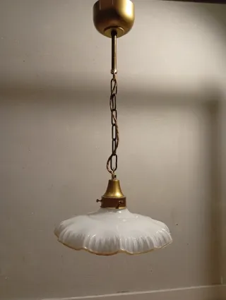 Lampada a sospensione vintage in vetro opalino