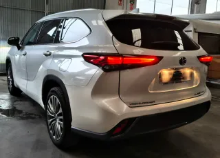 Toyota Highlander 2021
