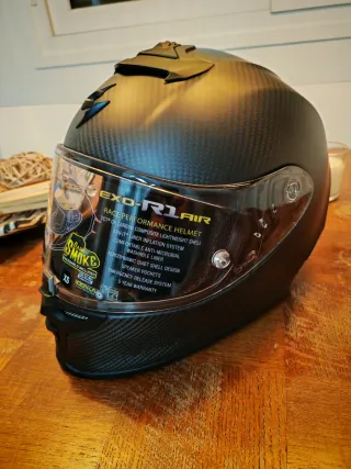 Casco Scorpion Exo R1 Air Carbono Nuevo