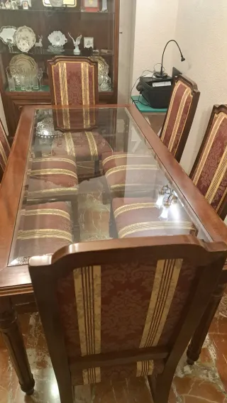 Mesa comedor cristal y madera + 6 sillas