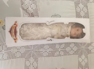 Muñeca porcelana vintage comunión