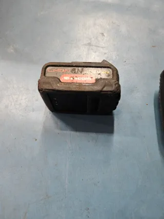 Cargador y Batería Facom 18V