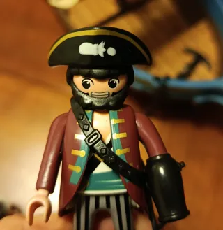 Barco Pirata Playmobil i 3 pirates