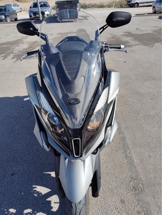 Moto Kymco superdink 125