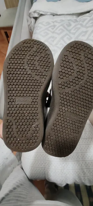 Zapatillas Victoria Talla 26
