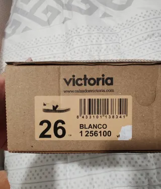 Zapatillas Victoria Talla 26