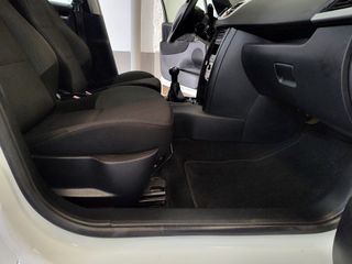 Peugeot 207 año 2010 Excelente estado