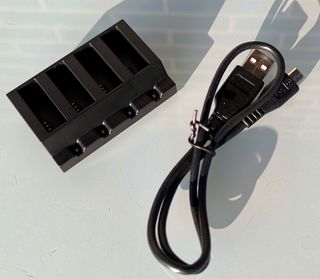 Cargador Múltiple para Baterías de Drones Parrot