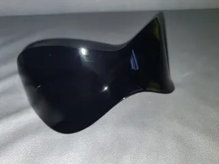 Occhiali da sole futuristici mask