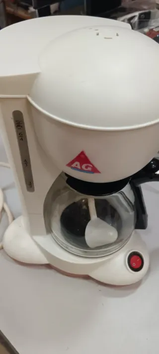 Cafetera Goteo Eléctrica Blanca