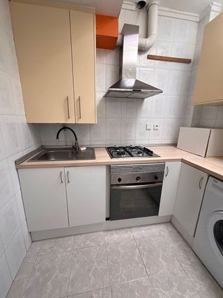 Casa adosada en alquiler en La Siesta - El Salado - Torreta en Torrevieja