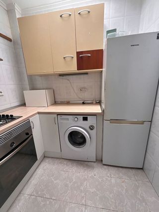 Casa adosada en alquiler en La Siesta - El Salado - Torreta en Torrevieja