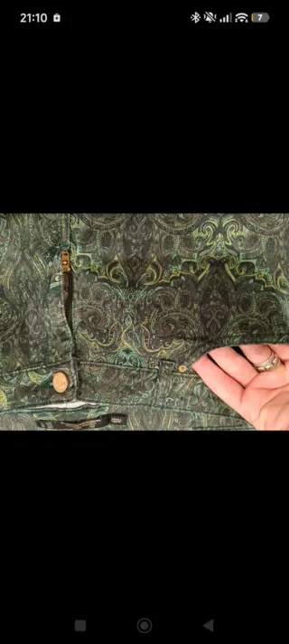 Pantalones Zara Estampados Verdes