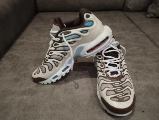 Zapatillas Nike Air Max TN Beige y Marrón