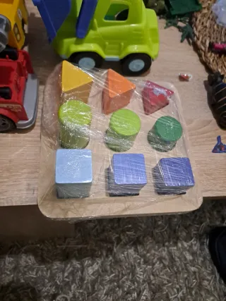 Lote Juguetes Camiones y Bloques 3-5 años