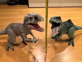 Indominus Giganotosauro SuperColosal Jurassic Park