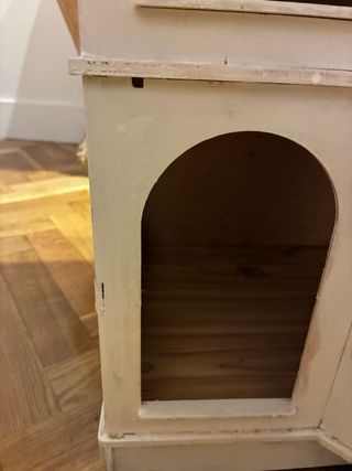 Casita de muñecas de madera