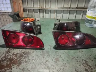 Pilotos Seat Ibiza (2 unidades a 25 cada unos