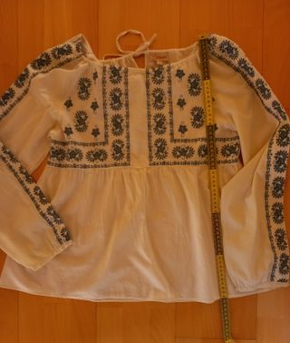 Blusa bordada Talla S