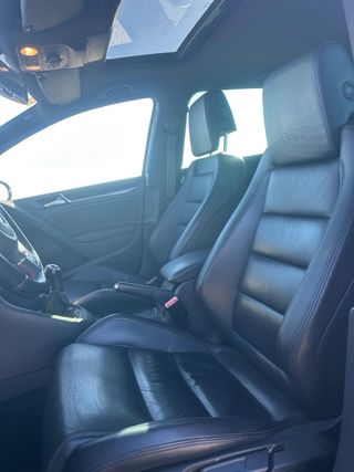 Volkswagen Golf GTI 2010