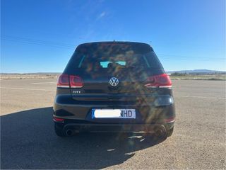 Volkswagen Golf GTI 2010