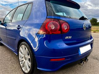 Volkswagen Golf V 3.2 R32 4motion DSG 5p.
