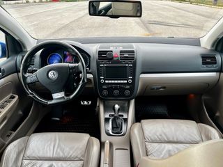 Volkswagen Golf V 3.2 R32 4motion DSG 5p.