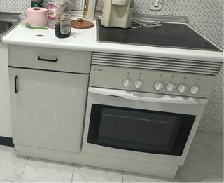 Mueble cocina vitrocerámica y horno