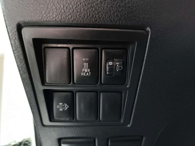 Toyota Hilux 2.4 D-4D Cabina Sencilla GX