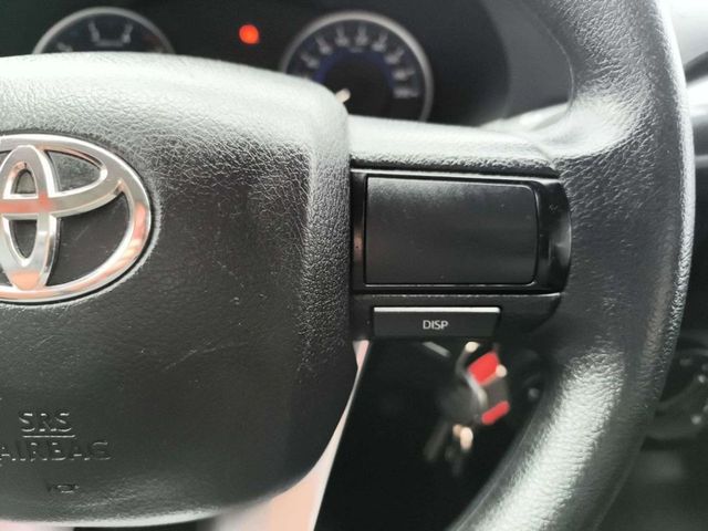 Toyota Hilux 2.4 D-4D Cabina Sencilla GX