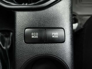 Toyota Hilux 2.4 D-4D Cabina Sencilla GX