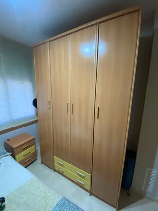 Armario modular con mesita de noche