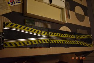 Scalextric Tri-ang Pit Lane