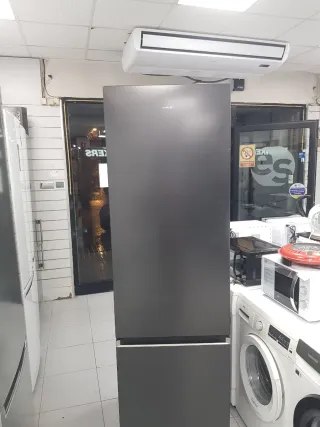 Nevera Combi Samsung Negro matte con garantía