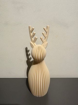 Renna decorativa beige