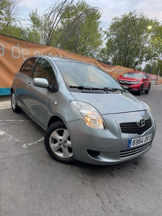 Toyota yaris 2006 diesel con 290mil km
