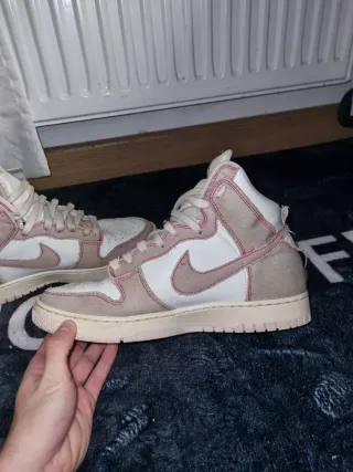 Nike Dunk High 1985 Barely Rose Denim