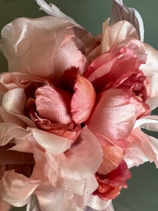 Spilla fiore in seta