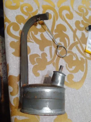 Lámpara de carburo antigua