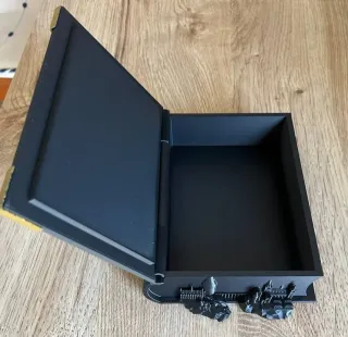 Caja Libro de Harry Potter - Gryffindor +tu nombre