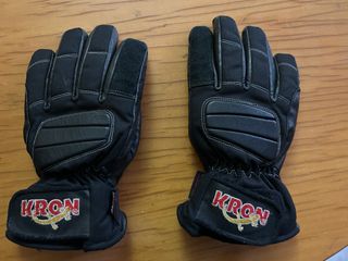 GUANTES NUEVOS DE KRON THINSULATE NEGROS
